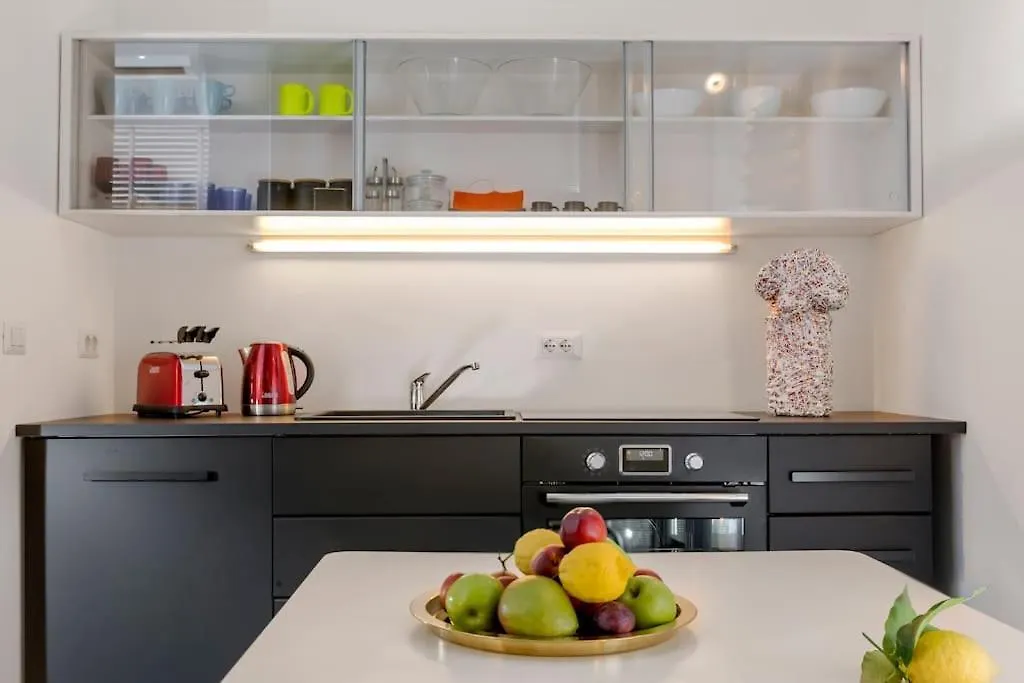 New! Design & Modern Apartment Roma