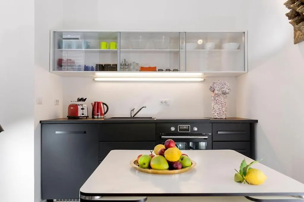 New! Design & Modern Apartment Rome